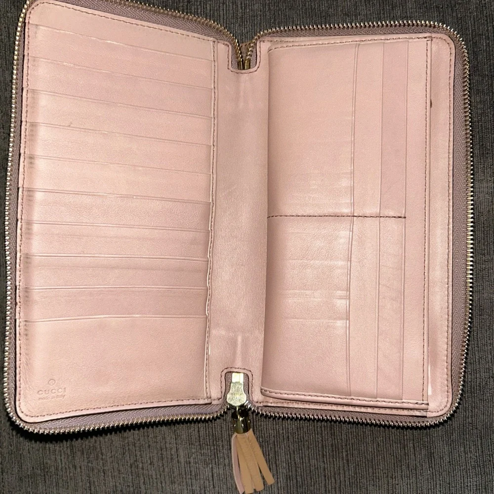 Gucci Soho Light Beige Leather Zip Wallet - Picture 3 of 4